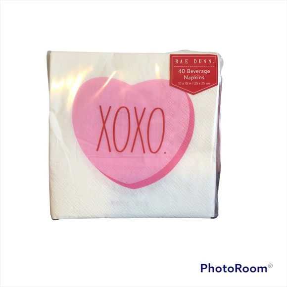Rae Dunn Valentine’s Day napkins - Picture 2 of 5